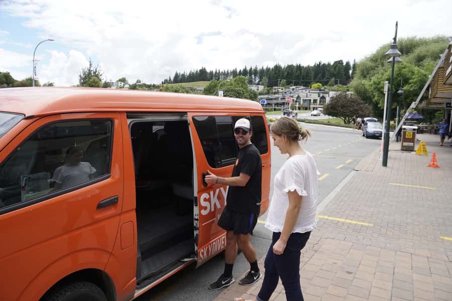 Wanaka: Tandem Skydive Experience - Checking In at 14 Mustang Lane