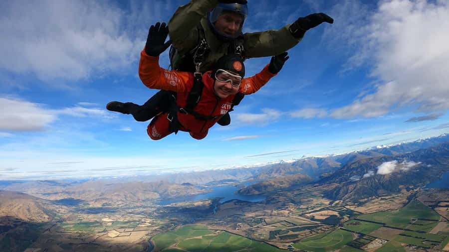 Wanaka: Tandem Skydive Experience - Who Should Book This Wanaka Jump?